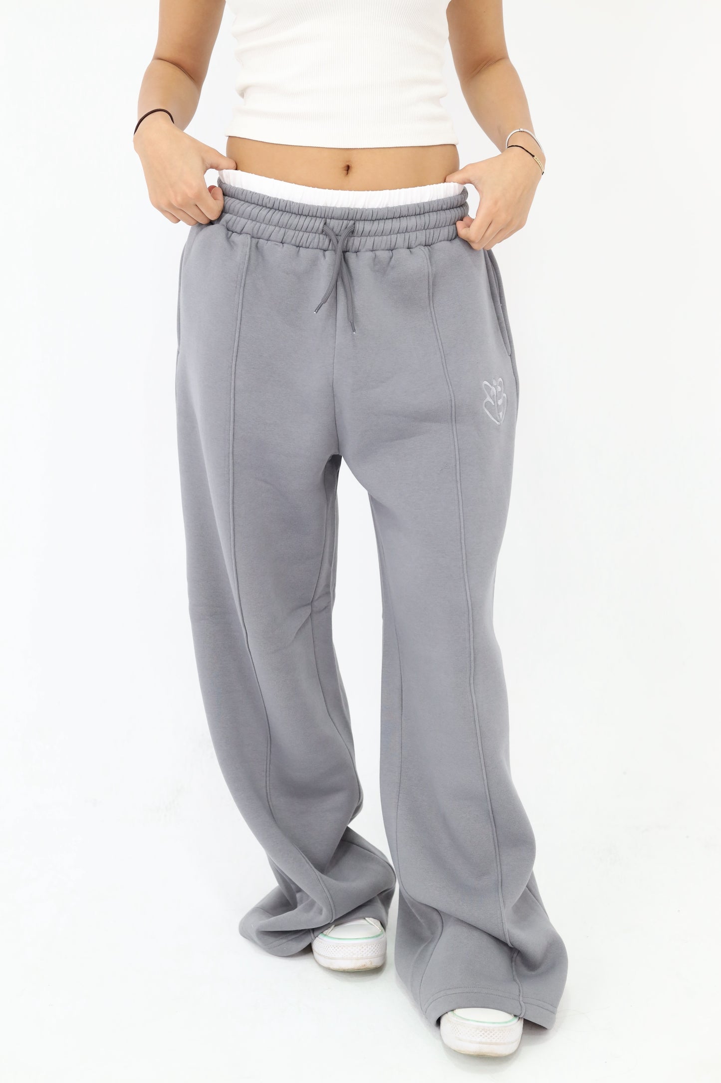 Signature Embroidered Boxer Sweatpants In Grey