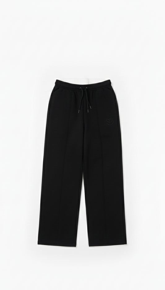 Signature Embroidered Boxer Sweatpants In Black